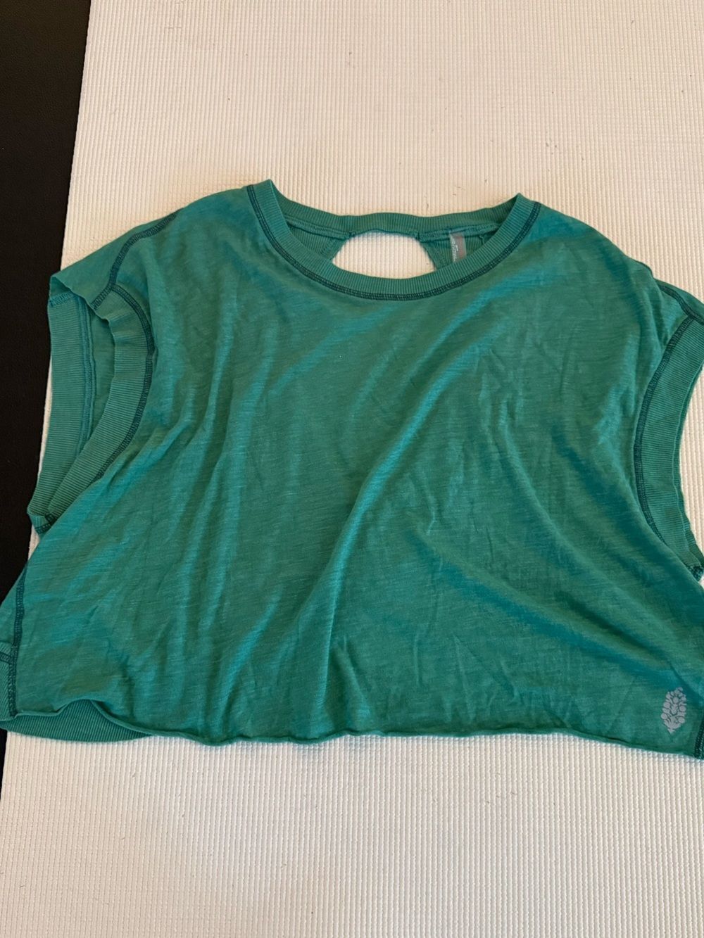 ⭐️ 🏃 ATHLEISURE Athletic/Workout Casual 5lbs Mystery Box!! ⭐️ - Picture 9 of 15